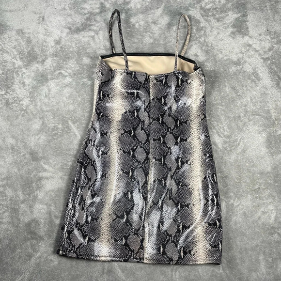 Motel Dress Womens Medium Beige Burmay PU Snake Grunge Goth Statement Party Mini - Picture 7 of 9